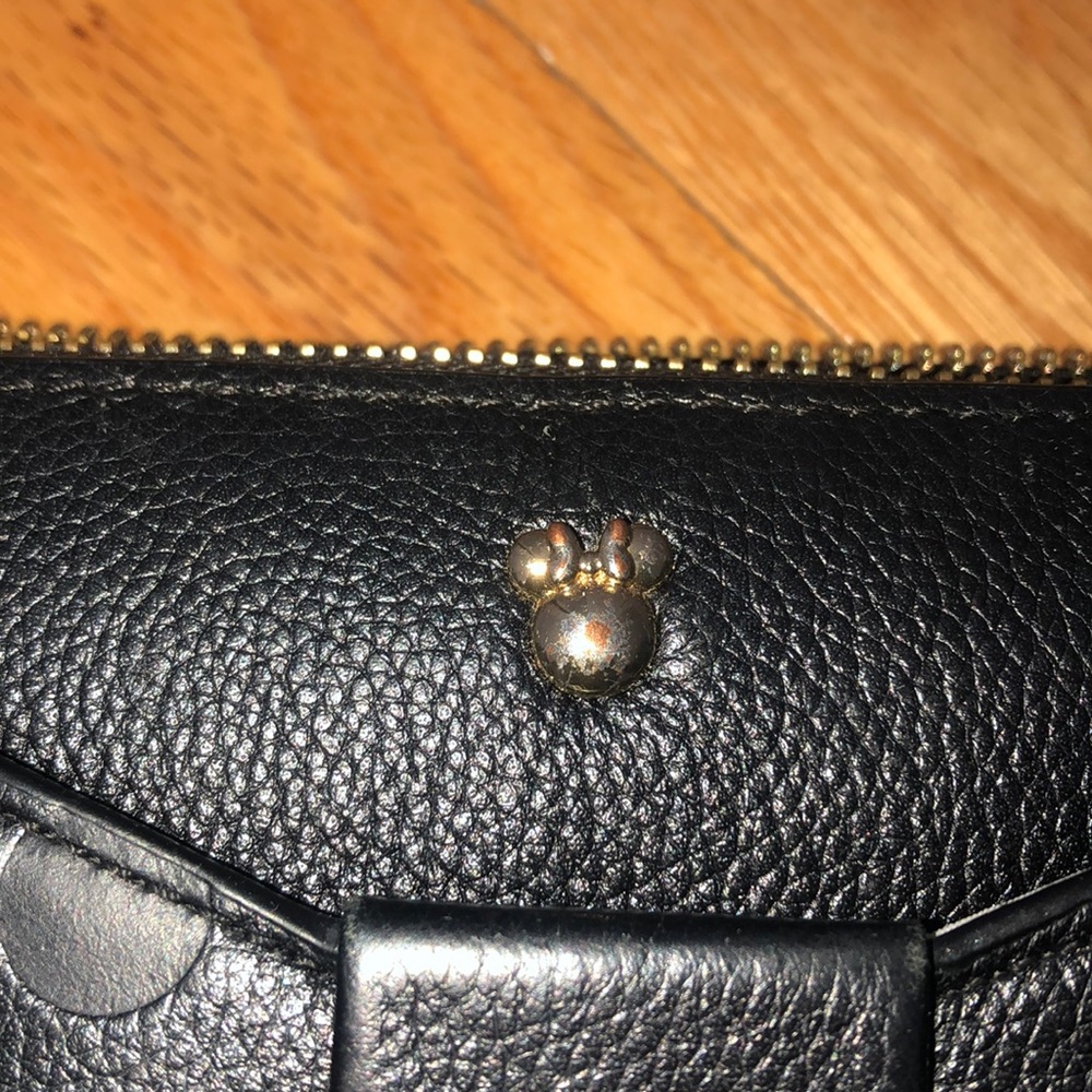 Minnie Mouse Wallet - Picture 2 of 3